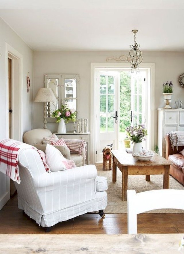 11 French Country Living Room Ideas Hunker   3c2cf9b5 A5d9 4a5b 89d5 9ed659b05e88 