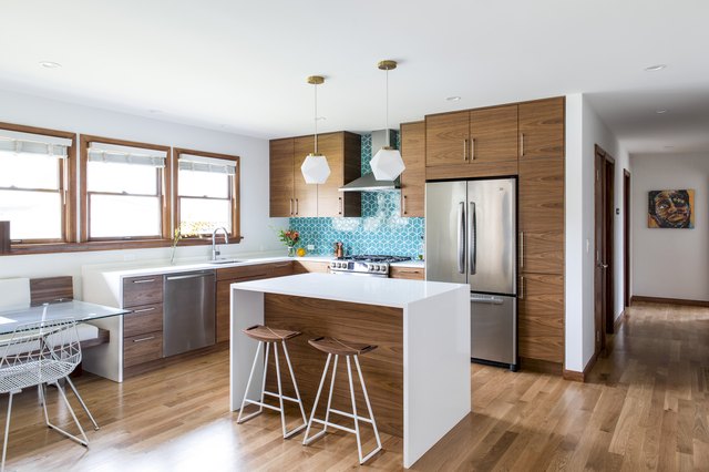 A Portland Couple Decides to Make a Classic Midcentury Property Their ...