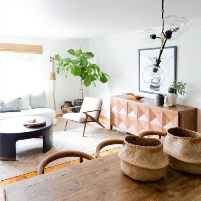 Natural Wood Furniture Looks Especially Chic Against This Opposing Hue ...