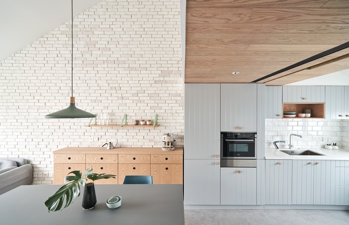 gray kitchen cabinets