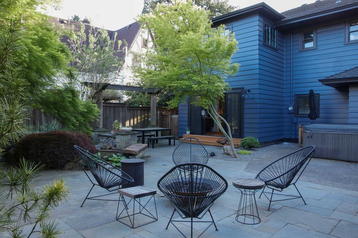blue colonial house outdoor patio